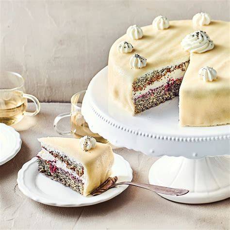 Schema Mohn-Mürbeteig und Marzipandecke - Aufbau der Torte