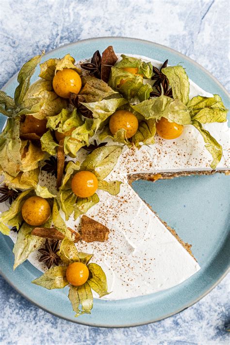 Schematische Schichtansicht einer Torte mit Physalis-Agar-Einlage in der Mitte