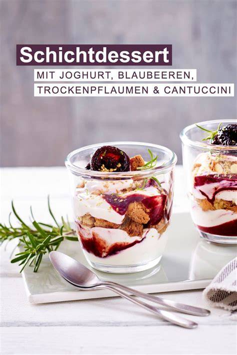 Schichtdessert mit Banane und Joghurt