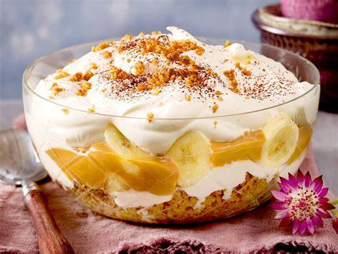 Schichtdesserts in der Auflaufform