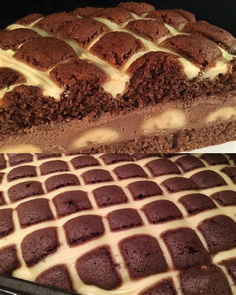 Schichten von Schokocreme und Butterkeksen