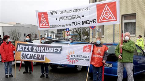 Schließung des Werks und Protest der Mitarbeiter in Grödig