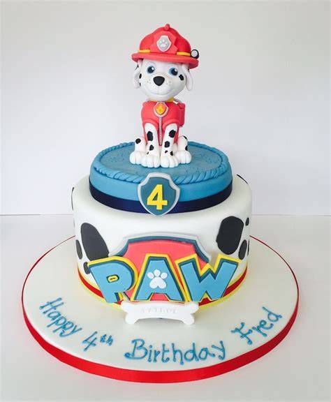Schnell gemachte Paw Patrol Torte mit Fondant und Figuren