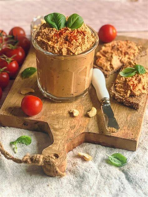 Schneller Tomatenaufstrich im Glas