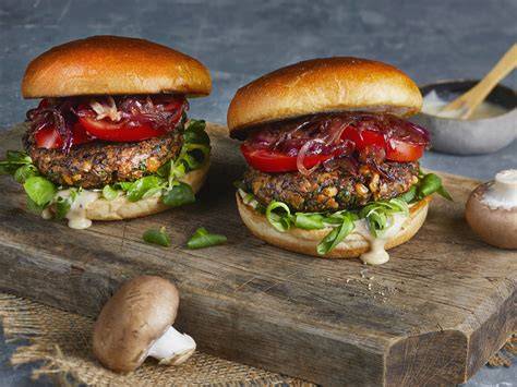 Schoko Burger mit saftigem Patty und Schokolade auf dem Bun