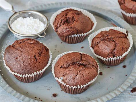 Schoko Muffins in Muffinförmchen im Airfryer