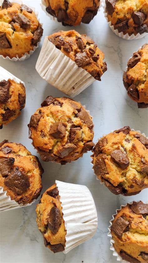 Schoko Muffins mit großen Chocolate Chunks