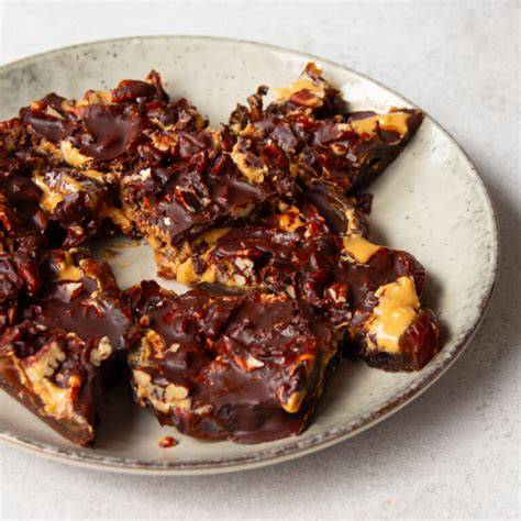 Schoko-Dattel-Bark - ein viraler, gesunder Snack-Trend