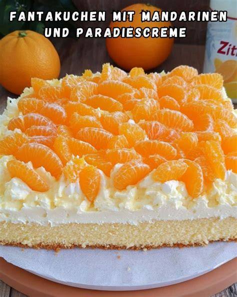 Schoko-Grieß-Torte mit Mandarinen und Schichtenansicht