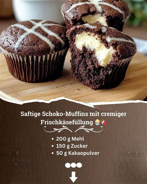Schoko-Muffins mit Frischkäsefüllung, Querschnitt und Zutaten