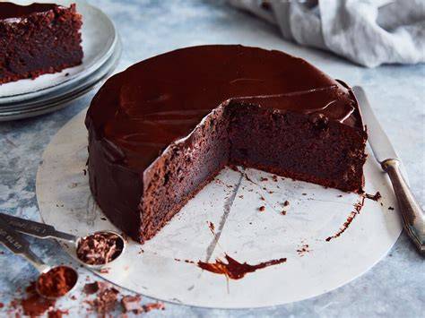 Schokokuchen in Springform mit Schokoglasur
