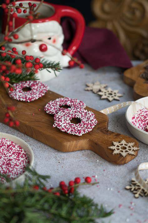 Schokoladen-Caketopper mit Zuckerperlen