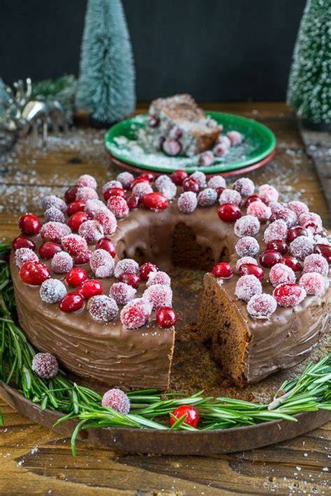 Schokoladen-Portwein-Kuchen mit Cranberries