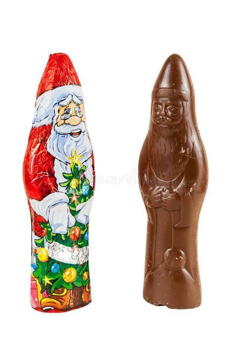 Schokoladenfiguren: Nikolaus und Weihnachtsmann nebeneinander, optische Unterschiede