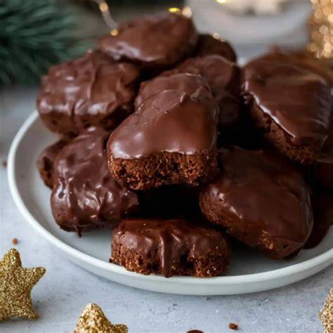 Schokoladenglasur über Lebkuchen
