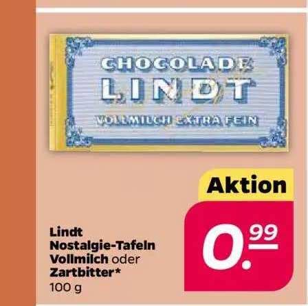 Schokoladenregal mit Vollmilch-, Zartbitter- und gefüllten Tafeln bei Müller