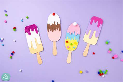 Schokominze als Deko auf Eis und Desserts