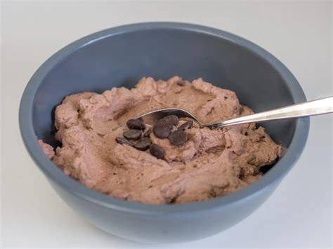 Schokosahne-Creme in Schüssel