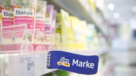 Schokotafeln im Penny-Regal: Vergleich Eigenmarke und Markenprodukt