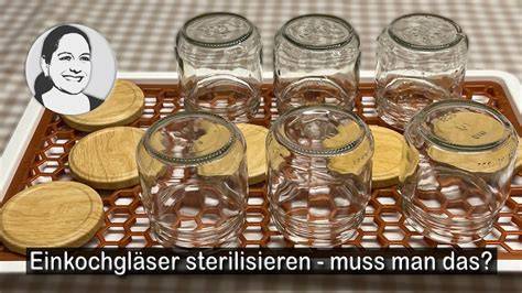 Schritt: Heißes Abfüllen in sterilisierte Gläser
