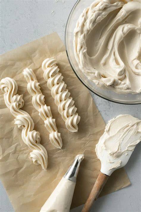 Schritt: Swiss Meringue Buttercream auftragen