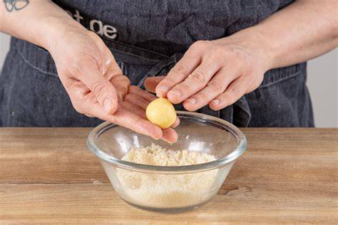 Schritt-für-Schritt: Eierlikörpralinen formen und überziehen
