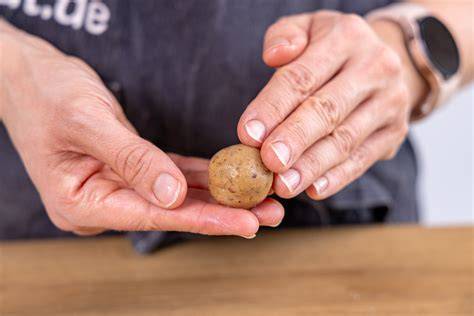 Schritt-für-Schritt: Kugeln formen und überziehen