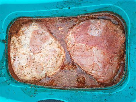 Schritt-für-Schritt: Lachs und Fleisch richtig beizen