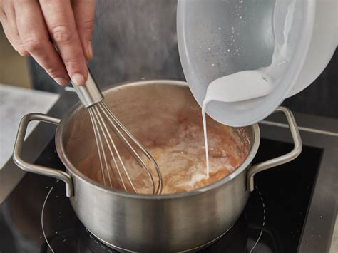 Schritt-für-Schritt: Pudding kochen und Nougat einrühren