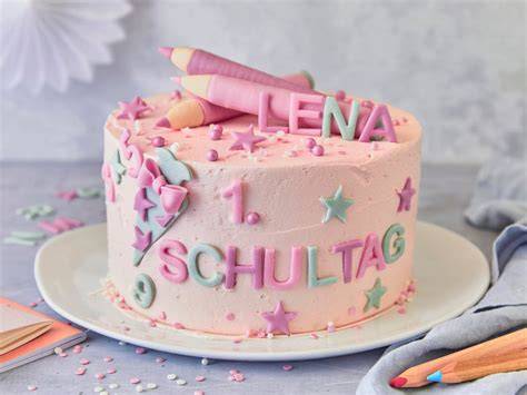Schritt-für-Schritt Dekoration mit Fondant für Einschulungstorte