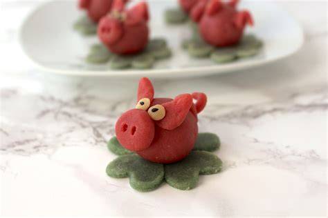 Schritt-für-Schritt Marzipanschweinchen basteln