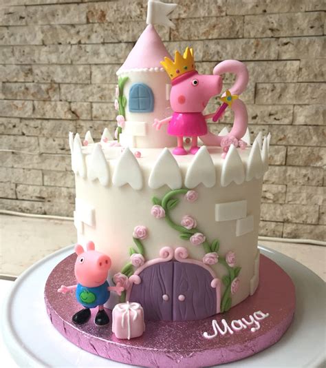 Schritt-für-Schritt Schablone und Aufbau Peppa Wutz Torte
