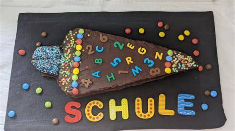Schritt-für-Schritt Schultüten-Kuchen