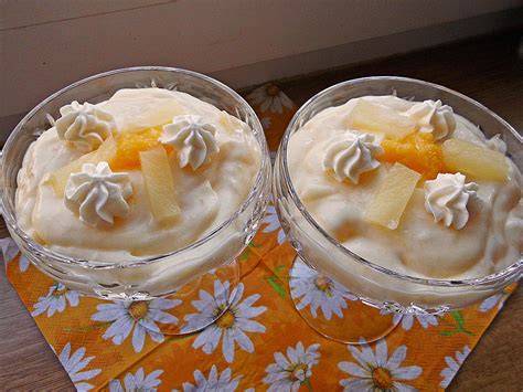 Schritt-für-Schritt Zubereitung Ananas-Sahne-Dessert
