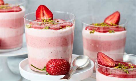 Schritt-für-Schritt-Anleitung: Eine Erdbeercreme mit Gelatine im Thermomix anrühren
