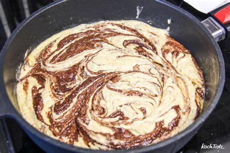 Schritt-für-Schritt-Anleitung: Kuchen in der Pfanne auf dem Herd