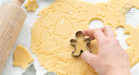 Schritt-für-Schritt-Bilder: Plätzchenteig zubereiten, ausrollen, ausstechen, backen