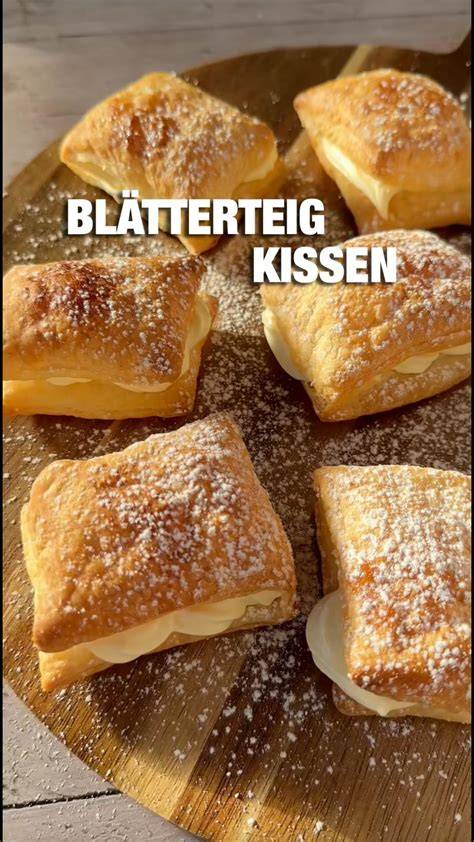 Schritt-für-Schritt-Fotos: Cream-Cheese-Teig rühren, ausrollen, füllen, backen