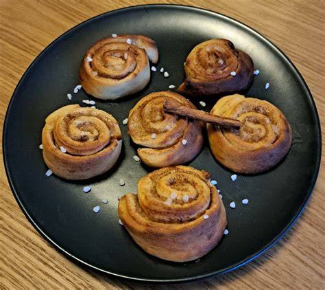 Schritt-für-Schritt-Fotos: Teigzubereitung für Kanelbullar