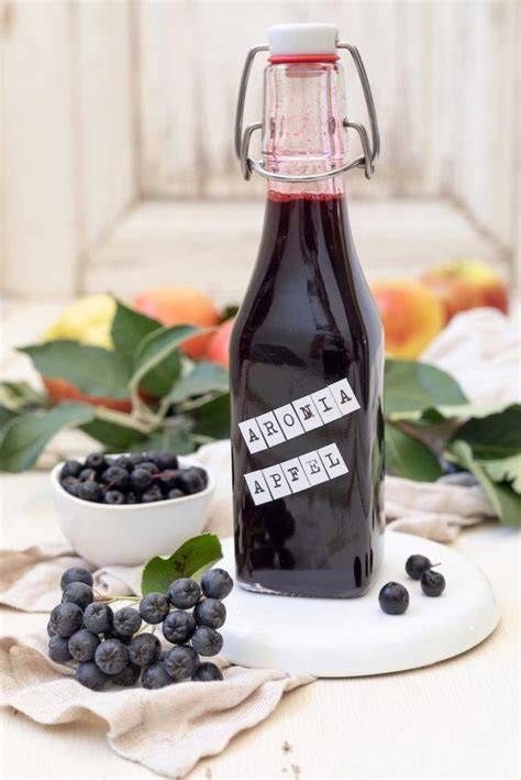 Schritt-für-Schritt-Fotostrecke: Aronia-Apfel-Marmelade selber machen