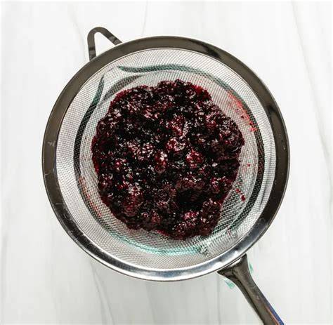 Schritt-für-Schritt-Infografik: Brombeermarmelade aus Tiefkühlfrüchten im 60:40-Verhältnis