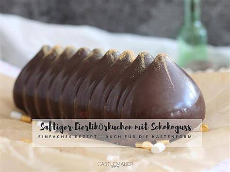Schrittweise Anwendung: Schokoladenguss auf einen Kastenkuchen aufstreichen