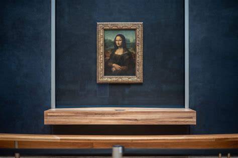 Schutzvitrine der Mona Lisa im Louvre