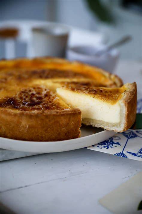Schwäbischer Rahmkuchen mit karamellisierter Zimtkruste