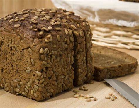 Schwarzbrot, Roggenvollkornbrot, Zutaten