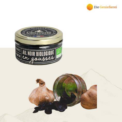 Schwarzer Knoblauchhonig im Glas