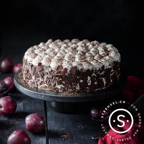 Schwarzwälder Kirschtorte mit Schokoladenmousse