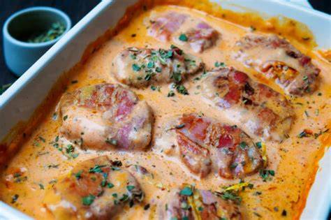 Schweinefilet mit Honig-Senf-Kruste im Bräter