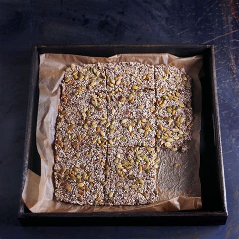 Selbstgemachte Schoko-Pops auf Backblech