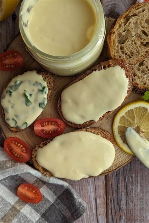 Selbstgemachter Schmelzkäse ohne Zusatzstoffe
